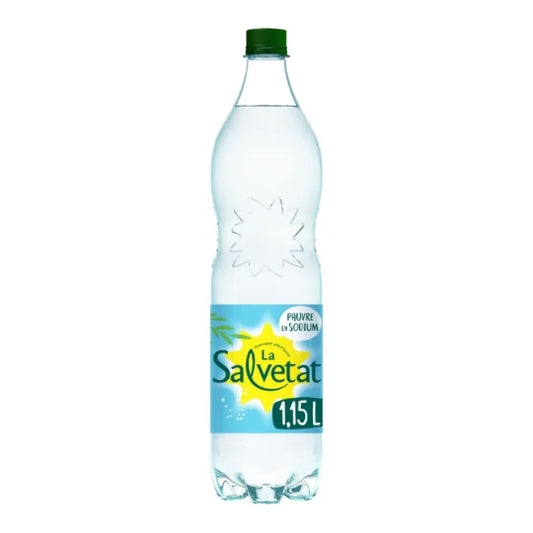 Natürliches Mineralwasser mit Kohlensäure Salvetat